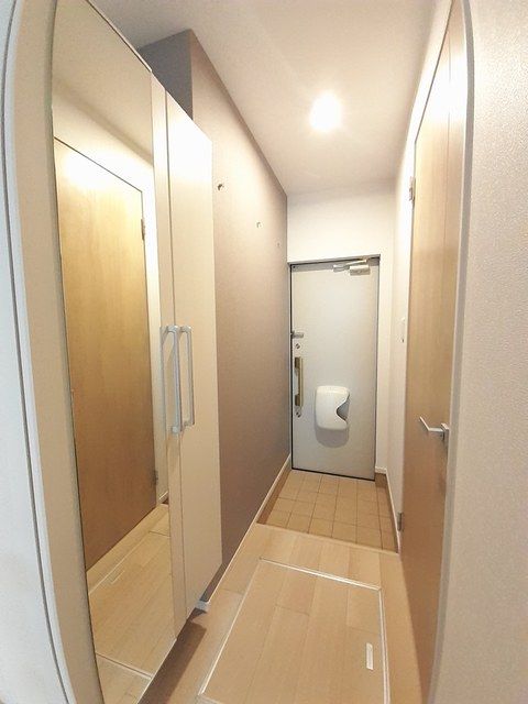 ナラティブ サウスの玄関写真