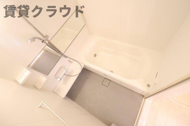 バス・シャワールーム　日々の疲れを癒すお風呂付です