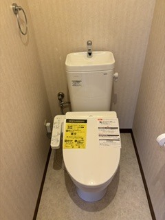 静岡鉄道静岡清水線 御門台駅 徒歩8分 3階建 築26年のトイレ写真