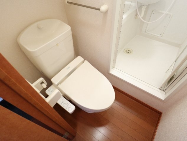 【レオパレスMOAのトイレ】