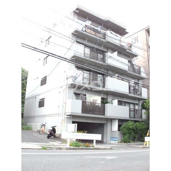 名古屋市天白区大坪のマンションの建物外観