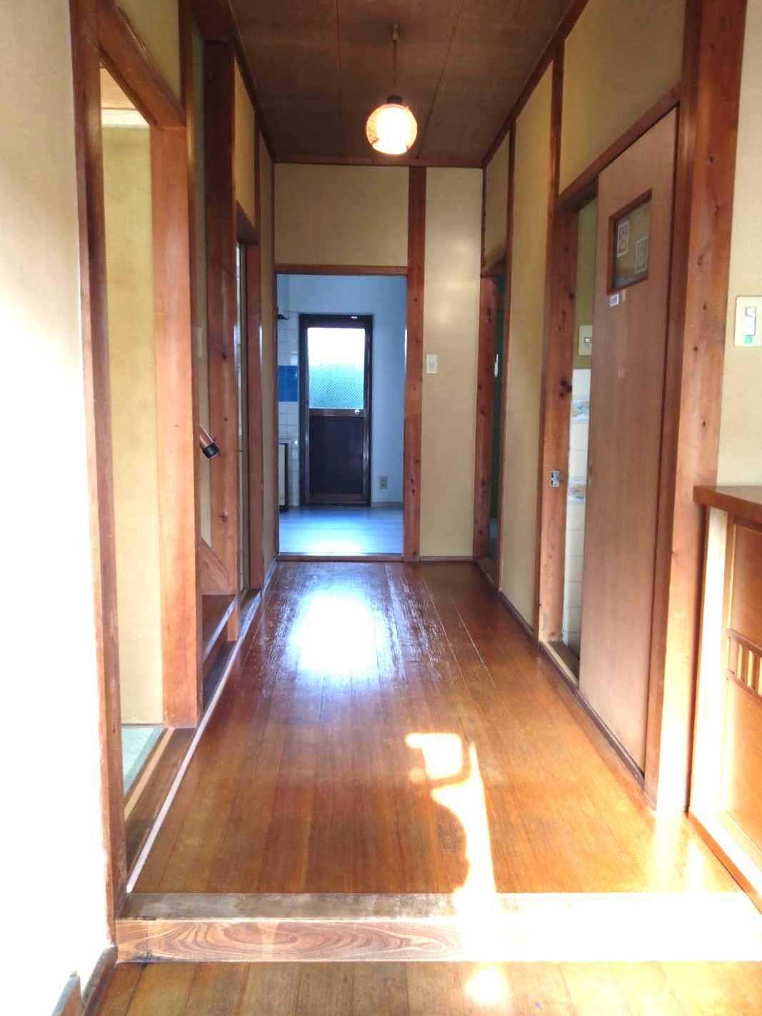 八幡長谷の玄関写真
