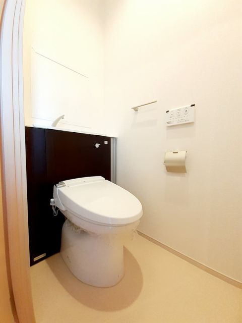 【富士市川成島のマンションのトイレ】