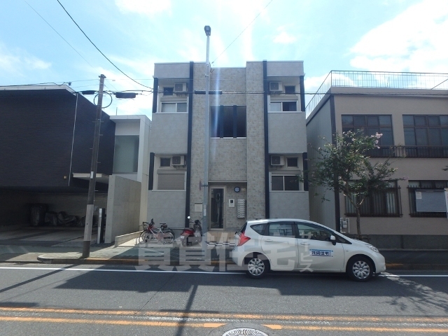 名古屋市中村区道下町のアパートの建物外観