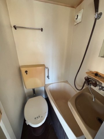 バス・シャワールーム　日々の暮らしに欠かせないお風呂です