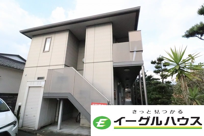 サンシャイン原田の建物外観