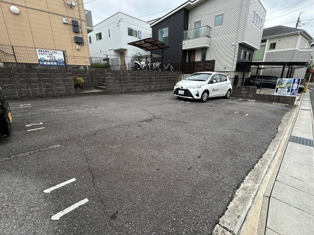 【ニューシーズ福部池の駐車場】