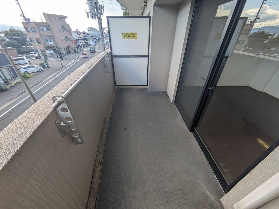 バルコニー　バルコニー