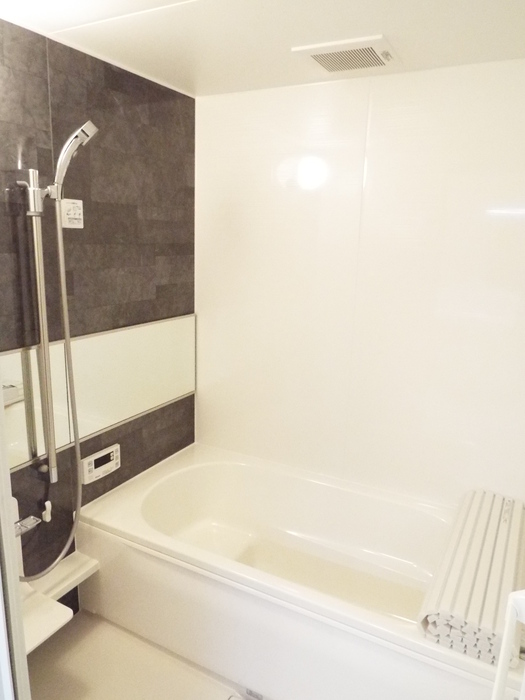 バス・シャワールーム　お風呂です