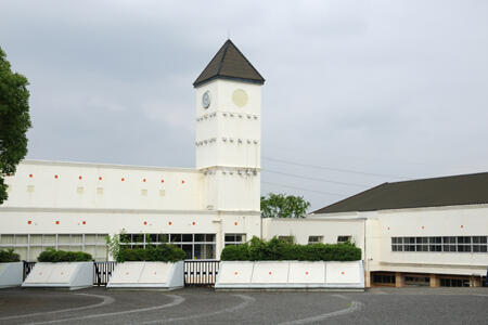 中学校　稲城市立稲城第五中学校（中学校）まで403m