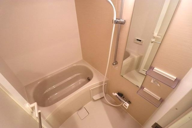 バス・シャワールーム　浴室