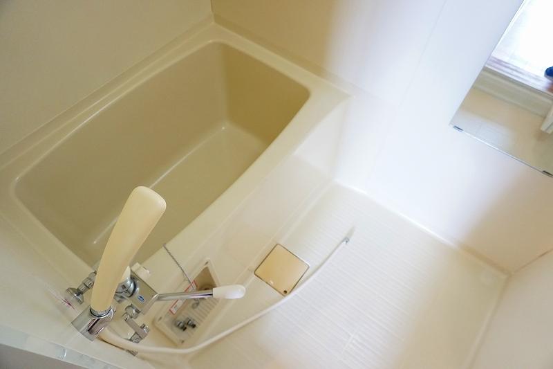 バス・シャワールーム　浴室