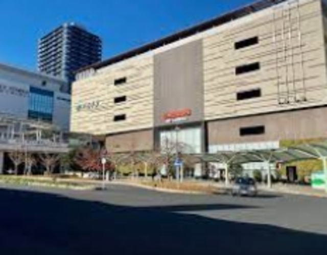 ショッピングセンター　CELEO八王子南館（ショッピングセンター）まで1095m
