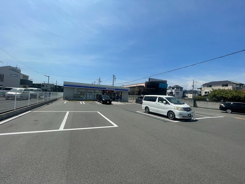 コンビニ　ローソン 堺南余部店（コンビニ）まで460m