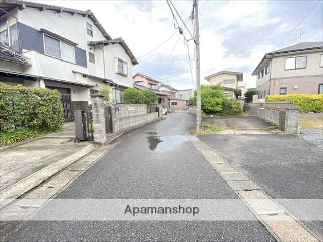 その他　前面道路（その他）まで0m