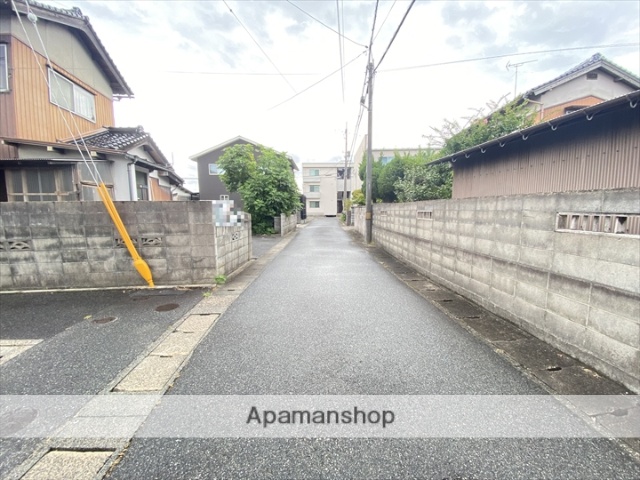 その他　前面道路（その他）まで0m