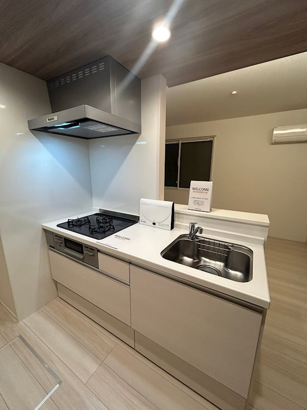 キッチン　反転タイプ