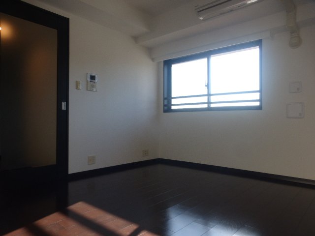 居室・リビング　居室