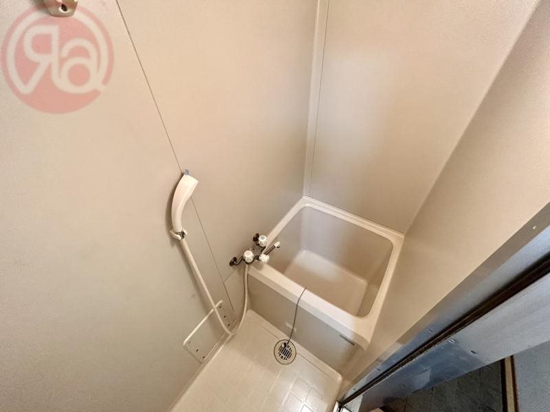 バス・シャワールーム　同施工会社・同型モデルの室内です。（参考写真・イメージ写真）