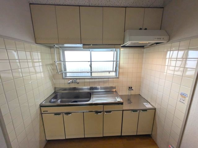 キッチン　2024年11月撮影※現況を優先致します。