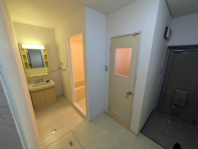 洗面設備　2024年11月撮影※現況を優先致します。