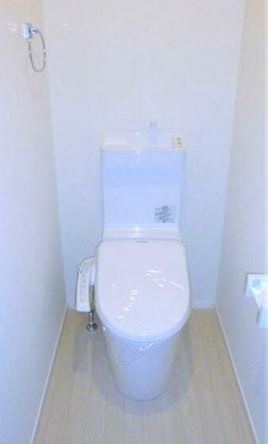 トイレ　★温水洗浄便座★