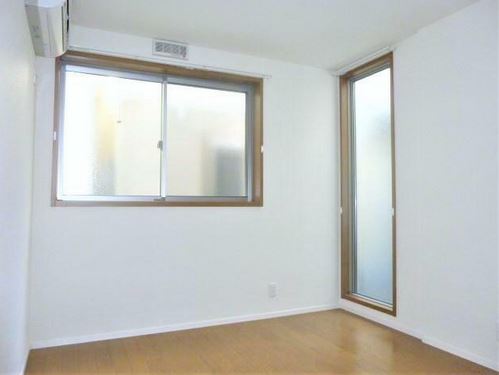 その他部屋・スペース　★角部屋、3面採光、風通しも良好★