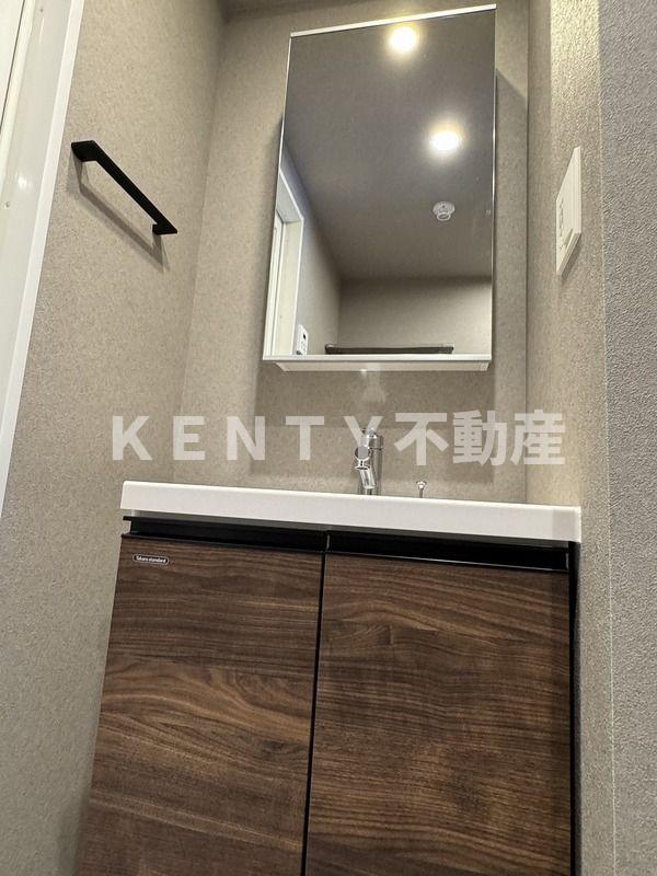 洗面設備　脱衣スペースもあります