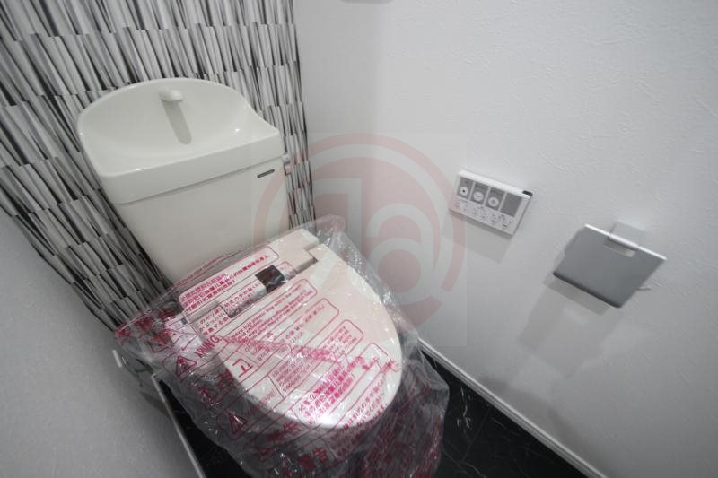 トイレ　清潔感のあるトイレです