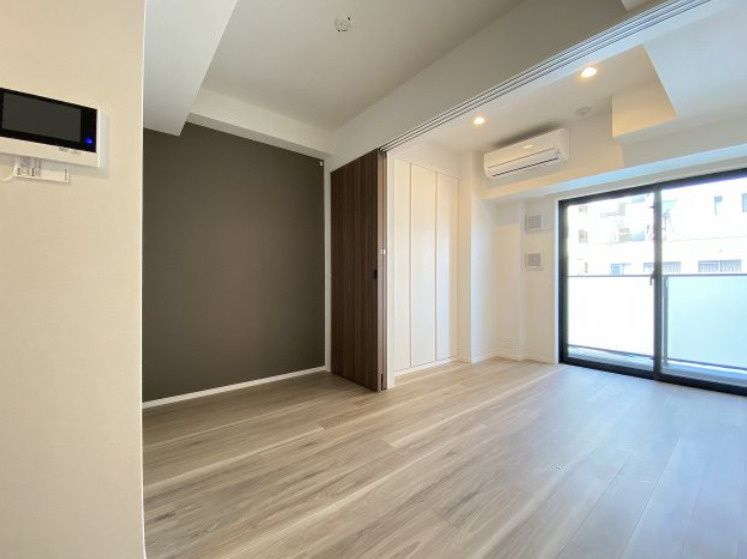 居室・リビング　同タイプ部屋　参考写真です