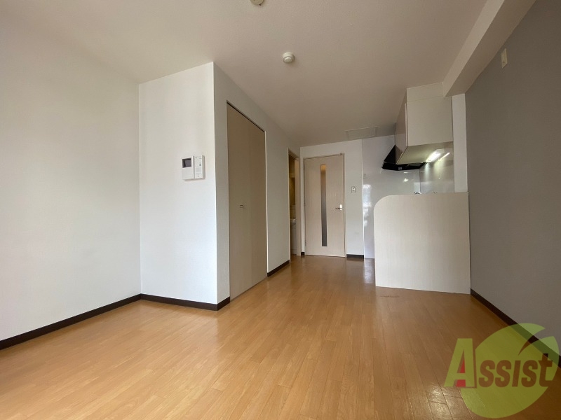 居室・リビング　広くてキレイなお部屋が広がっていて、充実した生活が送れそう。