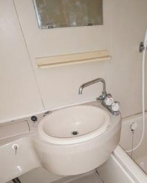 洗面設備　使いやすい洗面所です