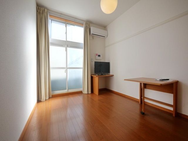 居室・リビング　★お部屋探しはタウンハウジング稲田堤店まで★