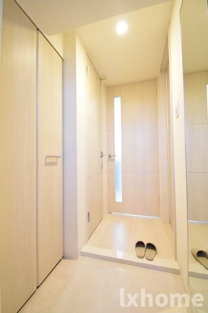 玄関　落ち着いた玄関です