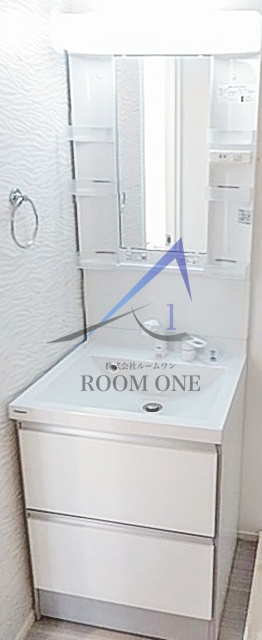 洗面設備　洗面台です。