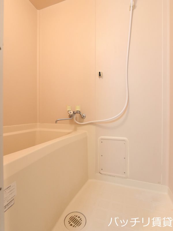 バス・シャワールーム　同型イメージの為、現状を優先致します。