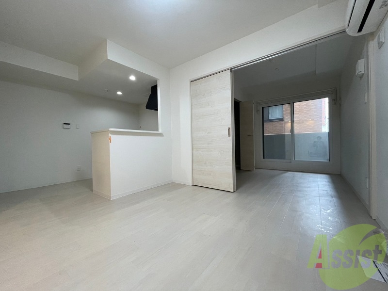 居室・リビング　広くてキレイなお部屋が広がっていて、充実した生活が送れそう。