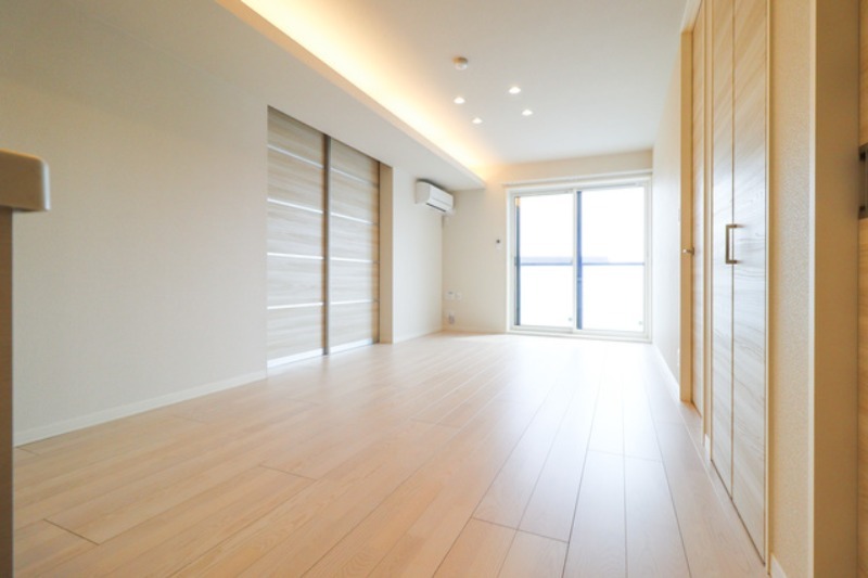 居室・リビング　図面と現状に相違がある場合には現状を優先