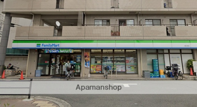 コンビニ　ファミリーマート（コンビニ）まで285m