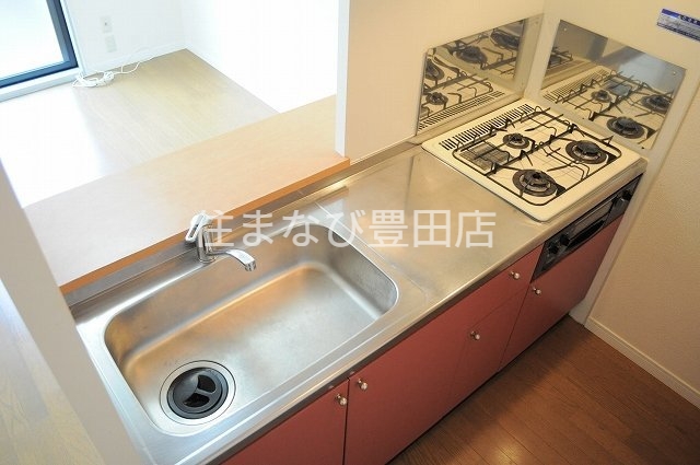 キッチン　同型写真