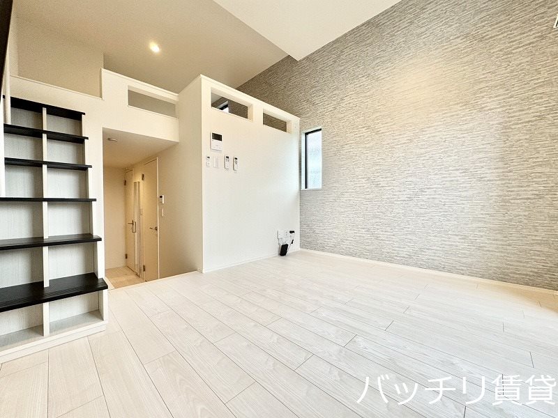 居室・リビング　建築中の為　同型タイプ現状優先