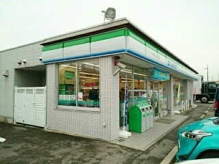 コンビニ　ファミリーマート　開明店（コンビニ）まで350m