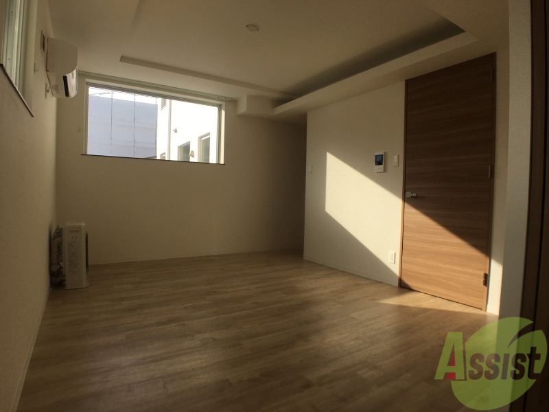 居室・リビング　広くてキレイなお部屋が広がっていて、充実した生活が送れそう。