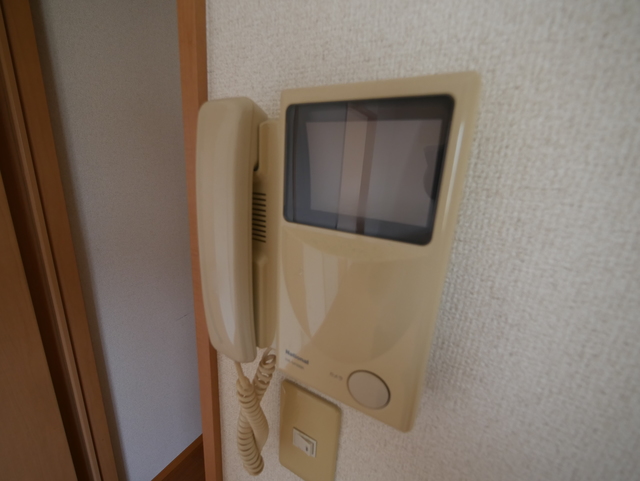 セキュリティ　★モニター付きインターホンでセキュリティ面も安心ですね★