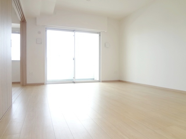 居室・リビング　ゆったりとした居間です