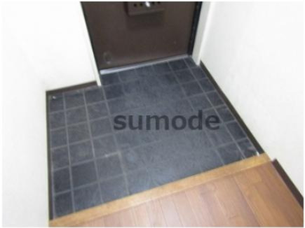 玄関　別部屋写真