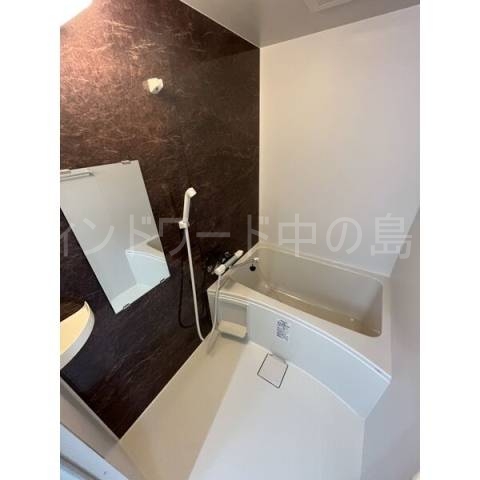 バス・シャワールーム　詳細は、ウィンドワード中の島店までご相談下さい。