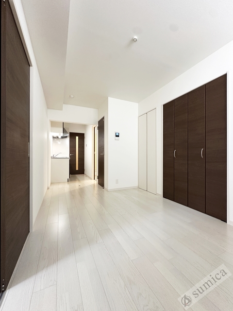 居室・リビング　ネットは無料で利用可能です♪♪