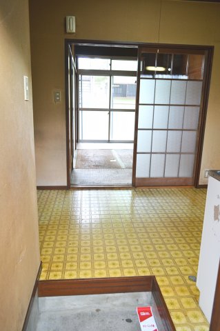 玄関　シンプルで使いやすい玄関です