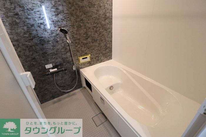バス・シャワールーム　お問合せはタウンハウジングまで！※現地待合わせ相談可能